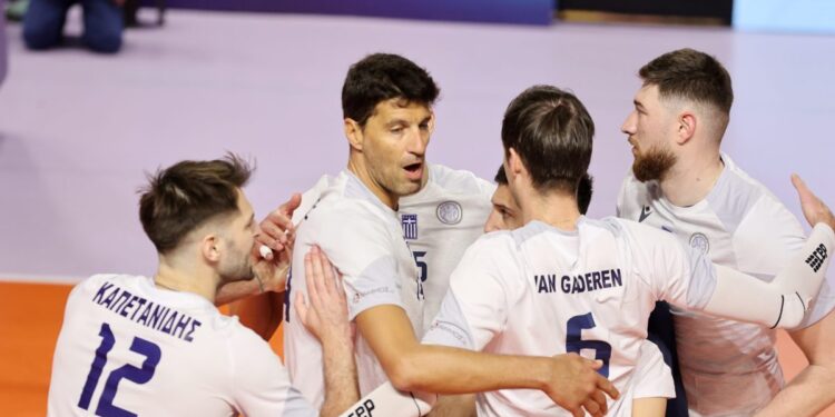 Ο Φλοίσβος πέρασε από τη Νέα Σμύρνη και θα διεκδικήσει την παραμονή του στα πλέι άουτ (hls) - www.ertsports.gr