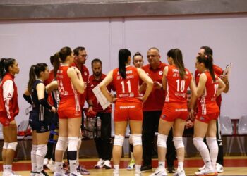 Ερωτηματικό η Ευρώπη για τον Ολυμπιακό, μετά τον αποκλεισμό από τον ΖΑΟΝ - www.ertsports.gr