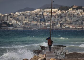 Καιρός: Άστατος με βροχές, ενισχυμένους ανέμους και πτώση της θερμοκρασίας - ertnews.gr