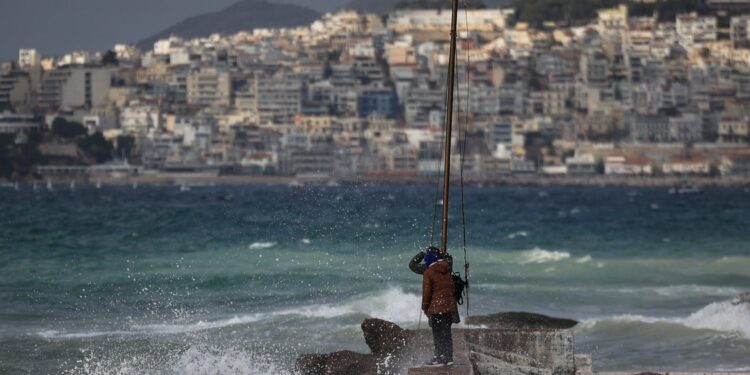 Καιρός: Άστατος με βροχές, ενισχυμένους ανέμους και πτώση της θερμοκρασίας - ertnews.gr
