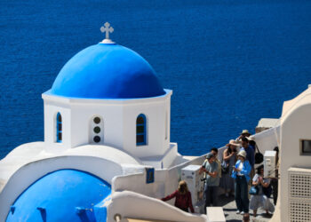 Τι απάντησε η Booking στους ξενοδόχους με αφορμή τις προσφυγές