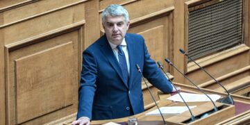 Ο Ανδρουλάκης διέγραψε τον Οδυσσέα Κωνσταντινόπουλο από την ΚΟ του ΠΑΣΟΚ