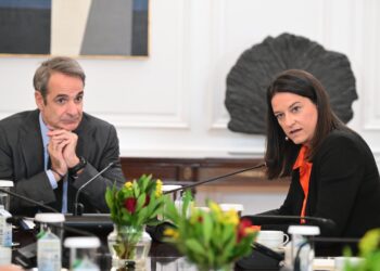 Την Πέμπτη η νέα αύξηση κατώτατου μισθού - Το ιστορικό των αυξήσεων και το πλέγμα μέτρων για την ενίσχυση του εισοδήματος