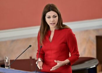 Σοφία Ζαχαράκη για τα 100 χρόνια Ακαδημίας Αθηνών: «Η γνώση συνδέει επιστήμη, πολιτισμό και κοινωνία»