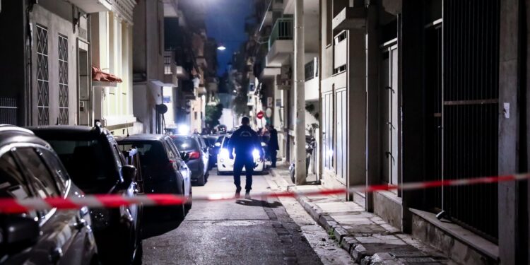 Κολωνός: Δίωξη για ανθρωποκτονία σε βάρος του 38χρονου για τον θάνατο της εγκύου συντρόφου του - ertnews.gr