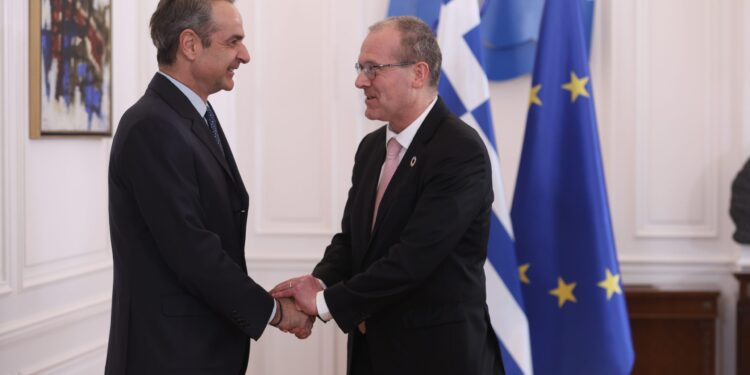 Συνάντηση Κυρ.Μητσοτάκη με τον Περιφερειακό Διευθυντή Ευρώπης του Παγκόσμιου Οργανισμού Υγείας, Χανς Κλούγκε - ertnews.gr