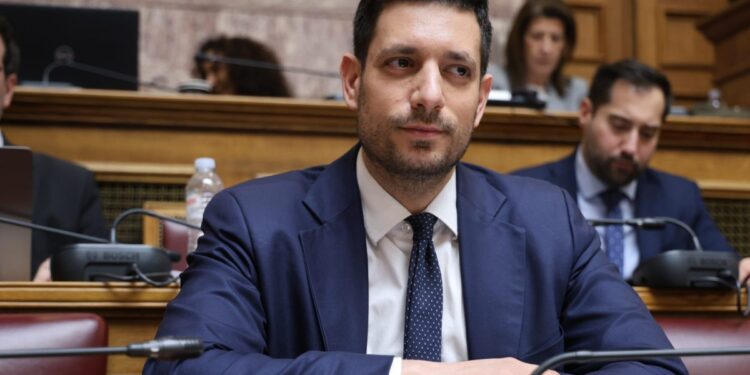 Κυρανάκης: Μύθος η έλλειψη υποδομών ηλεκτροκίνησης – Αντιδράσεις από την αντιπολίτευση