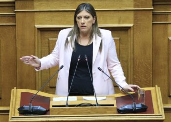 Βουλή: Επίθεση Κωνσταντοπούλου στην κυβέρνηση για τις συνθήκες της δίκης των Τεμπών προκάλεσε την αντίδραση Κυρανάκη