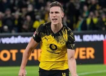 Πείστηκε ο Σλότερμπεκ και υπογράφει το νέο συμβόλαιο με την Ντόρτμουντ - www.ertsports.gr