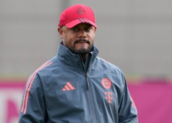 Κομπανί: «Επιλογή για τη θέση του τερματοφύλακα ο 16χρονος Πρέσκοτ» - www.ertsports.gr