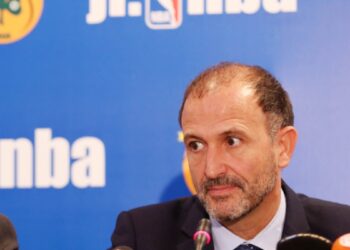 Συνάντηση μεταξύ του Τσους Μπουένο και του Δημήτρη Φραγκάκη - www.ertsports.gr