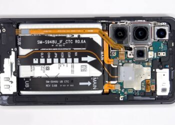Galaxy S26 Ultra teardown