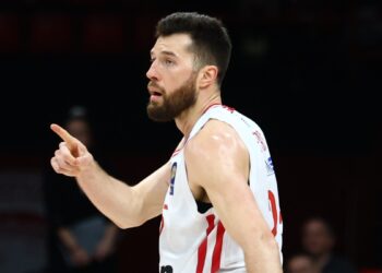 Κορυφαίος της 20ης αγωνιστικής ο Πίτερς - www.ertsports.gr