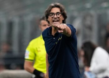 Βανόλι: «Πρέπει να μείνουμε με τα πόδια στο έδαφος» - www.ertsports.gr