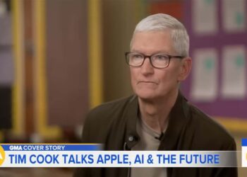 Tim Cook: Παραμένει CEO της Apple και βάζει τέλος στις φήμες αποχώρησης