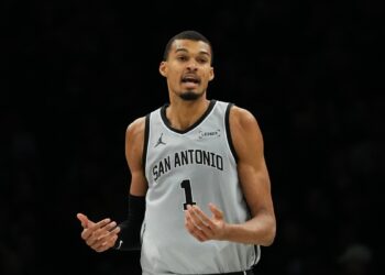 Μέτοχος στην Ναντέρ έγινε ο Γουενμπανιάμα - www.ertsports.gr