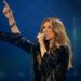 Celine Dion: Με αντίστροφη μέτρηση στον Πύργο του Άιφελ ανακοίνωσε την επιστροφή της στη σκηνή: «Είμαι τόσο έτοιμη γι’ αυτό»
