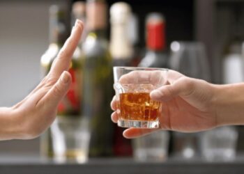 Τρεις εφαρμογές για απαγόρευση καπνού και αλκοόλ στους ανηλίκους από 16 Απριλίου