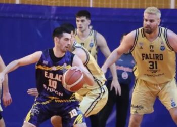 Αμπατζάς: «Η ομάδα έχει έμπειρα παιδιά κι έχει “χτίσει” χαρακτήρα» - www.ertsports.gr