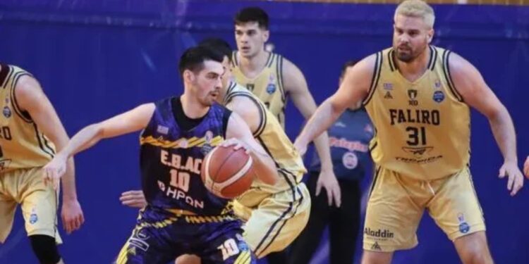 Αμπατζάς: «Η ομάδα έχει έμπειρα παιδιά κι έχει “χτίσει” χαρακτήρα» - www.ertsports.gr