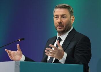 Live η ομιλία Ανδρουλάκη στην έναρξη του Συνεδρίου του ΠΑΣΟΚ