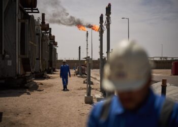 Νέα άνοδος στις τιμές πετρελαίου - Πάνω από 115 δολάρια το βαρέλι