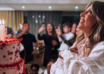 H Αθηνά Οικονομάκου έγινε 40 ετών και έκανε ένα μεγάλο πάρτι