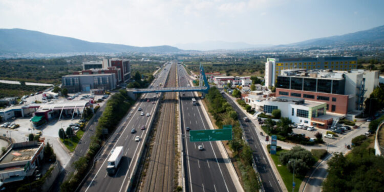 Αττική Οδός: Κυκλοφοριακές ρυθμίσεις στον κόμβο Φυλής – Πώς θα διεξάγεται η κυκλοφορία προς Αεροδρόμιο