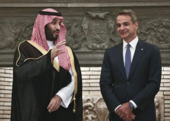 Τηλεφωνική επικοινωνία Μητσοτάκη με Μοχάμεντ μπιν Σαλμάν για την κρίση στο Ιράν – Τι συζητήθηκε