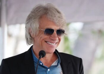 Η Universal Pictures ετοιμάζει βιογραφική ταινία για το θρυλικό συγκρότημα από το Νιου Τζέρσεϊ