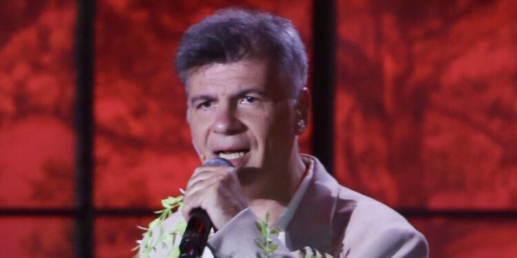 «Είμαι σίγουρος ότι η κυβέρνηση αυτή θα γραφτεί με μαύρα γράμματα στην ιστορία»