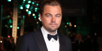 O Λεονάρντο Ντι Κάπριο με μουστάκι και προσθετική κοιλιά για τη νέα ταινία του Μάρτιν Σκορσέζε, «What Happens at Night»