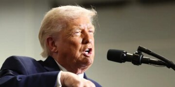 Τραμπ: Μπορούμε να κάνουμε οποιαδήποτε ανοικοδόμηση του Ιράν «σχεδόν αδύνατη»