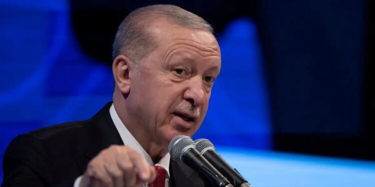 Ερντογάν για Ιράν: Προκλητικές κινήσεις που θα θέσουν σε κίνδυνο τη φιλία της Τουρκίας