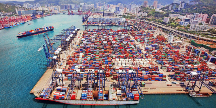 Πρόεδρος ΣΕΒΕ στο ΕΡΤnews: «Εάν ο πόλεμος κρατήσει 2-3 μήνες τα πράγματα μπορεί να γίνουν ανεξέλεγκτα»