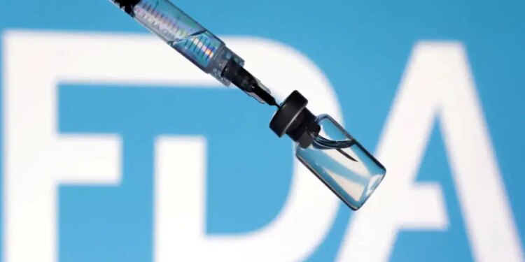 Δικαστήριο «έβαλε φρένο» στις αλλαγές που προωθεί ο Τραμπ για το εμβολιασμό στις ΗΠΑ