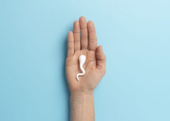 Τι έδειξε νέα έρευνα για τη συχνή εκσπερμάτιση