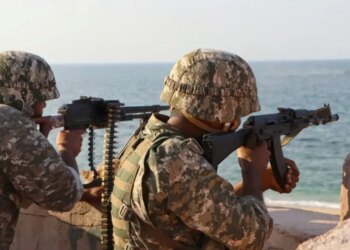 Ιράν: Σκληρό μήνυμα προς ΗΠΑ για το ενδεχόμενο χερσαίας επιχείρησης - «Περιμένουμε τους στρατιώτες σας για να τους κάψουμε»