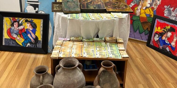 Δίωξη για 4 κακουργήματα στο γκαλερίστα Γιώργο Τσαγκαράκη – Ζήτησε προθεσμία και θα απολογηθεί την Τρίτη