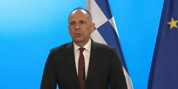 Γεραπετρίτης: Η Ελλάδα δεν θέλει να μπει στον πόλεμο