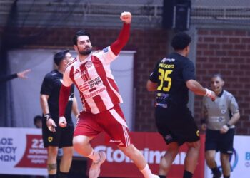 Στα χέρια του Ολυμπιακού το ντέρμπι κορυφής με την ΑΕΚ - www.ertsports.gr