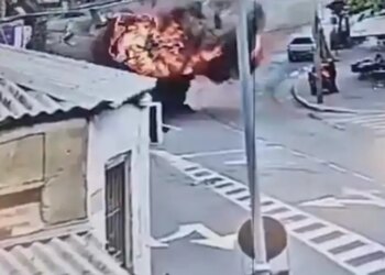 Ισραήλ: Βίντεο από την νέα επίθεση του Ιράν με βόμβα διασποράς – 2 τραυματίες