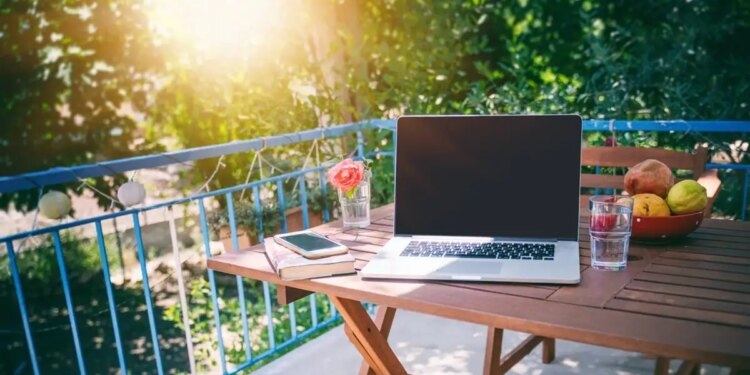 Πώς η μετακίνηση στην Περιφέρεια αναδιαμορφώνει κατοικία, εργασία και τρόπο ζωής