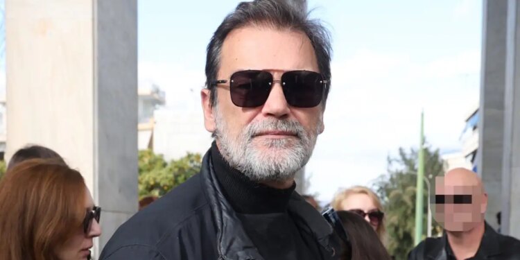 Όταν είχα πρωτακούσει ότι θα ξαναπαντρευτεί ο πατέρας μου δεν το είχα πάρει καλά