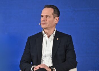 Μάνος Μανουσάκης: 5 δισ. ευρώ εξοικονόμηση από τη διασύνδεση Κρήτης – Αττικής