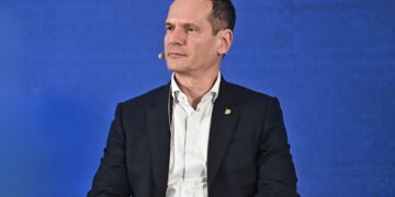 Μάνος Μανουσάκης: 5 δισ. ευρώ εξοικονόμηση από τη διασύνδεση Κρήτης – Αττικής