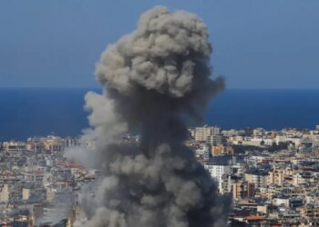 Στο χάος βυθίζεται η Μέση Ανατολή: Ιρανικές επιθέσεις σε Ισραήλ - Εκρήξεις σε Ιράκ, ΗΑΕ, Μπαχρέιν και Κουβέιτ