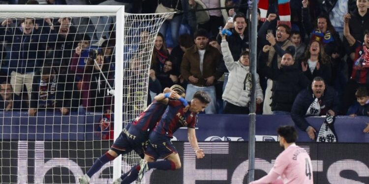 Τρίποντα για Λεβάντε και Οσασούνα - www.ertsports.gr