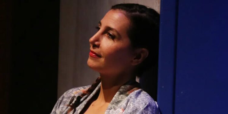 Όταν βιώνεις κάτι κακοποιητικό πρέπει να το λες για να μην σου μείνουν τραύματα