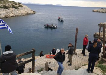 Λιμανάκια Βουλιαγμένης: Εντοπίστηκε η σορός του 34χρονου δύτη